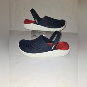 Crocs M10 / W12, Blue and Red Clogs